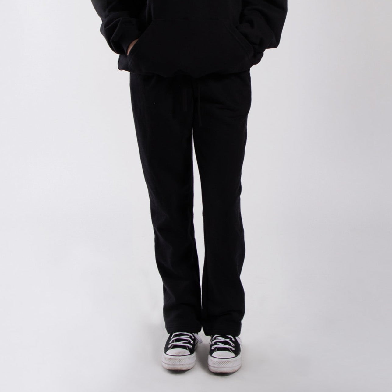 Midweight Straight Leg Sweatpants